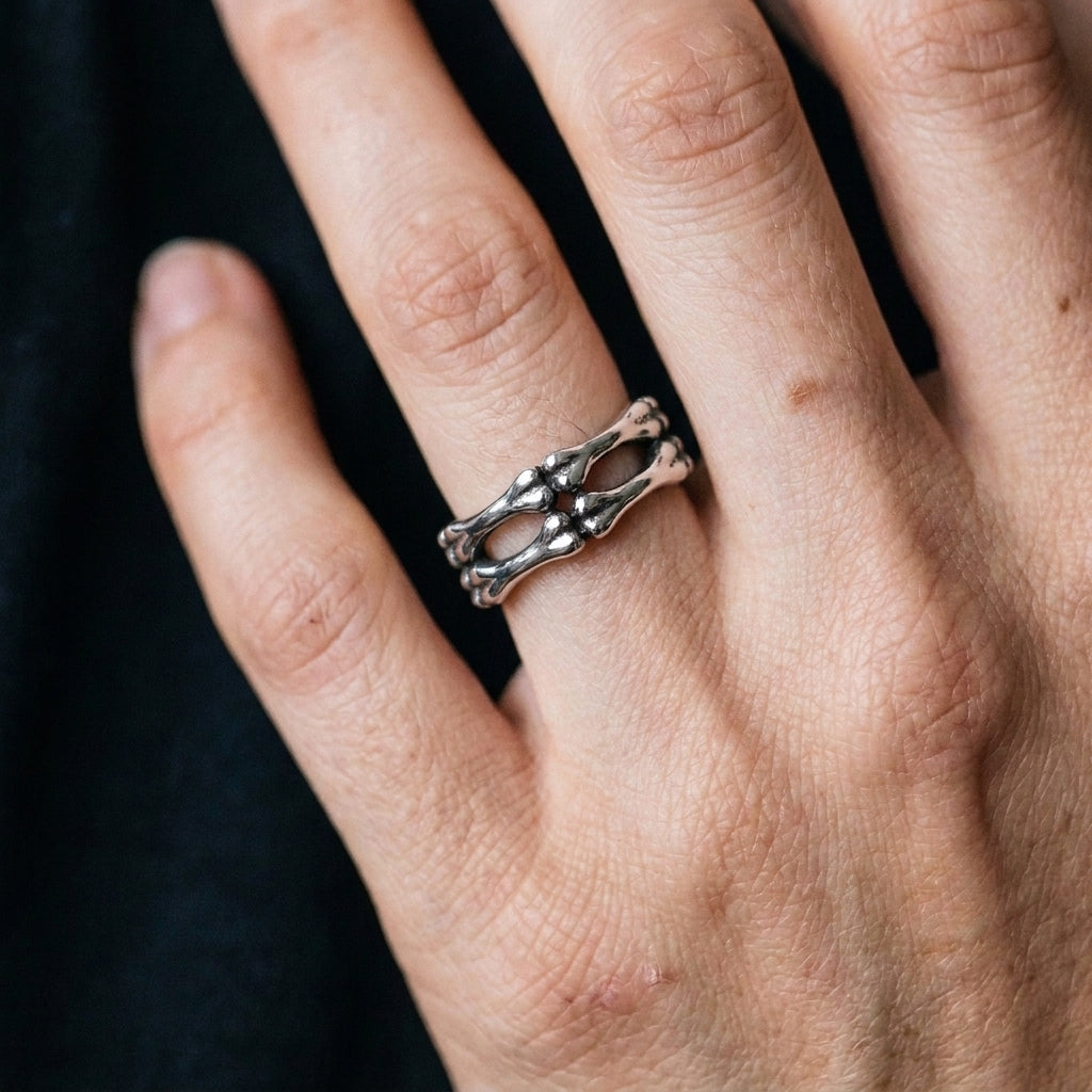 Skeleton Bone Link Ring