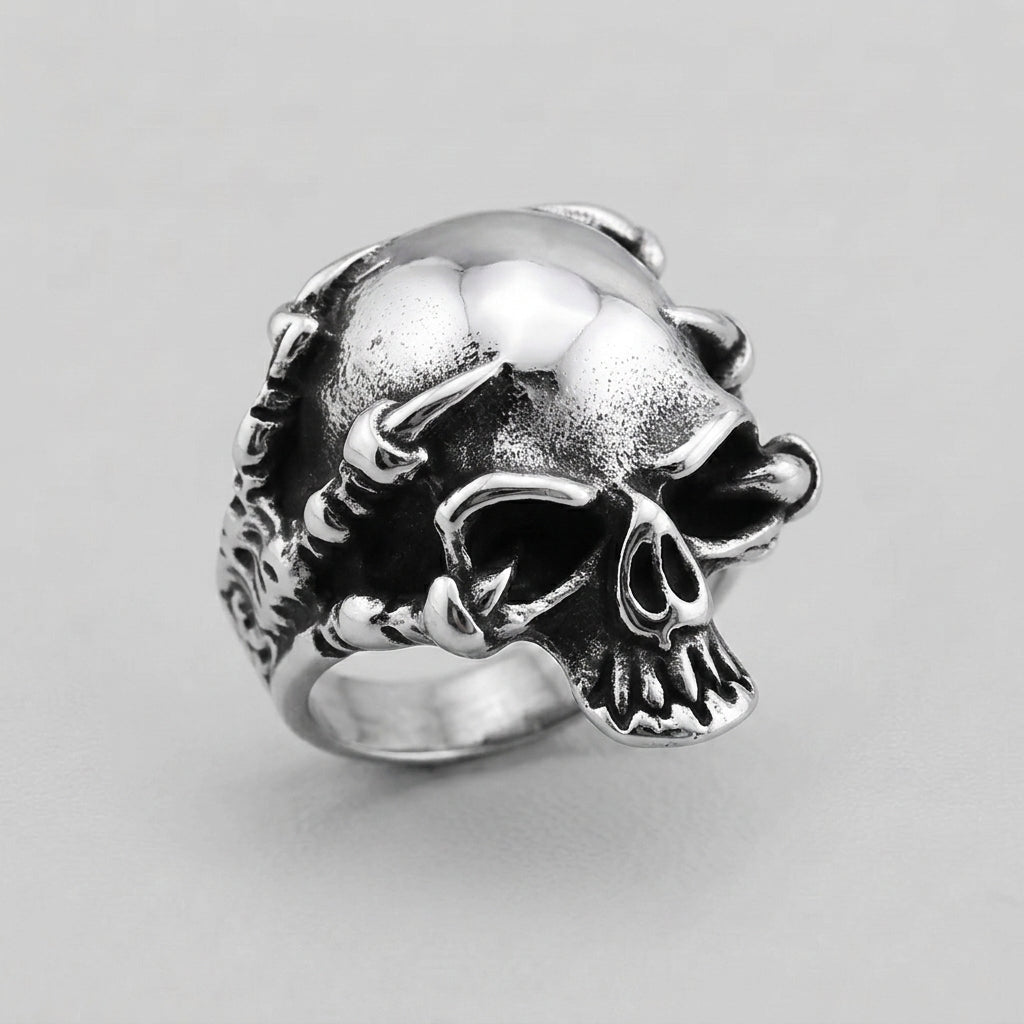 Skull Ring with Clawed Talon Accents