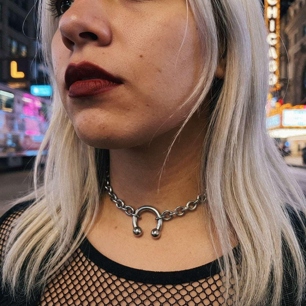 Horseshoe Barbell Chainmail Choker