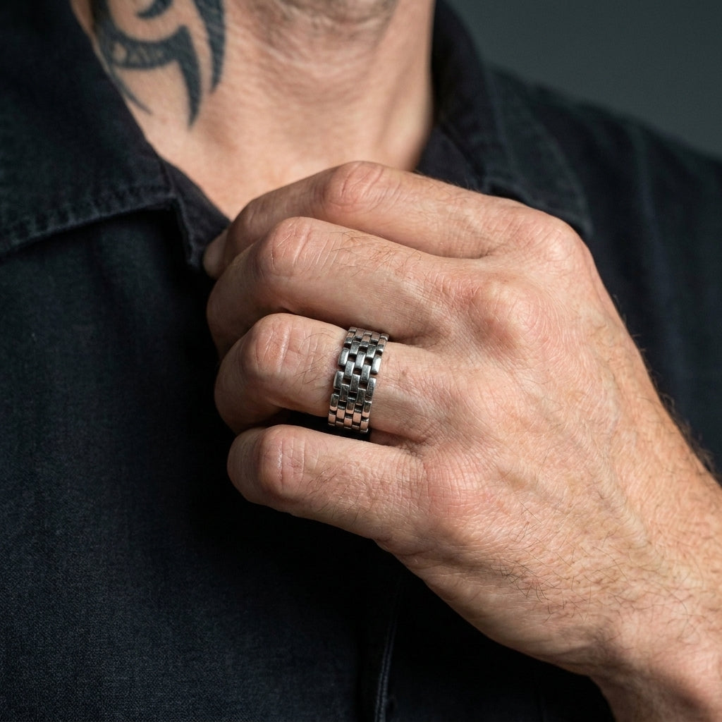 Interlocking Brick Link Ring