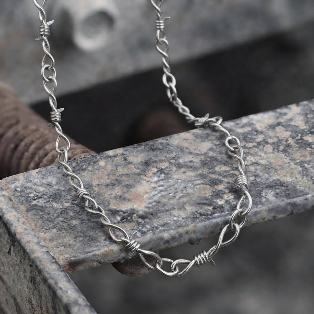 Thorn & Twist Chain Necklace