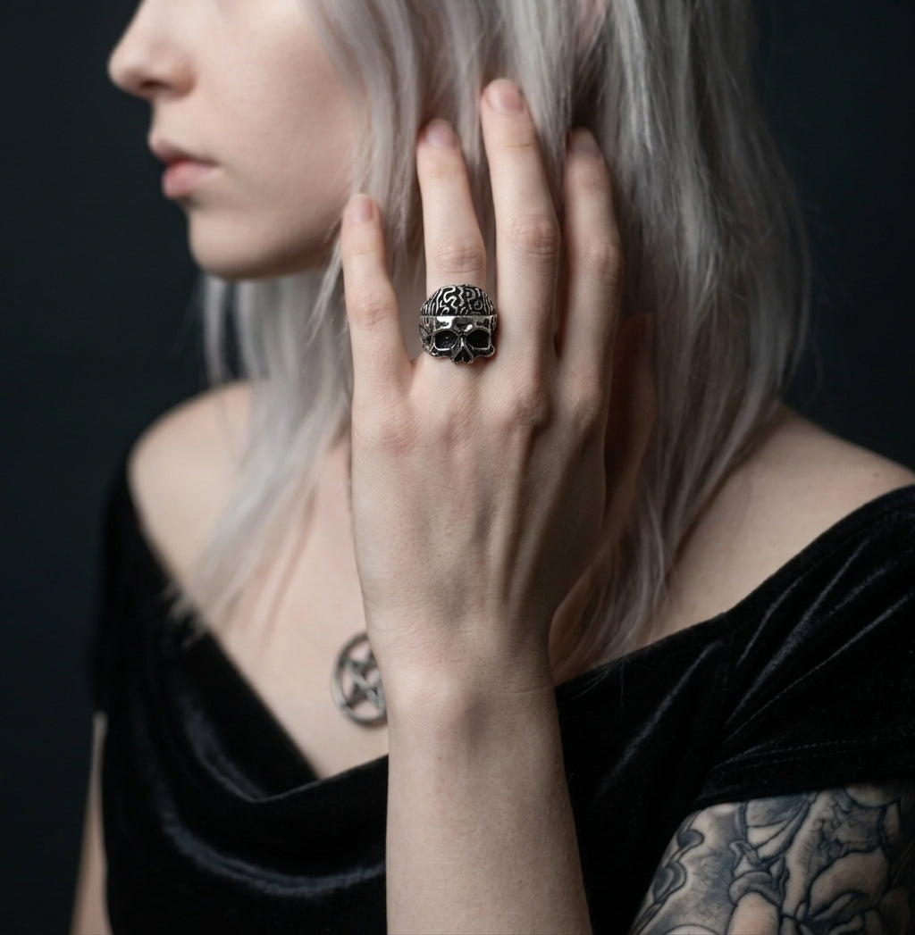 Twisted Flame Skull Signet Ring