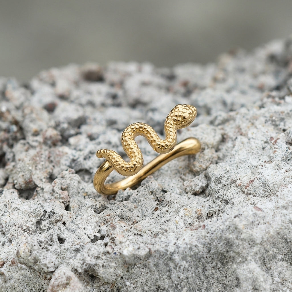 Textured Snake Twist Nose Ring Gold
