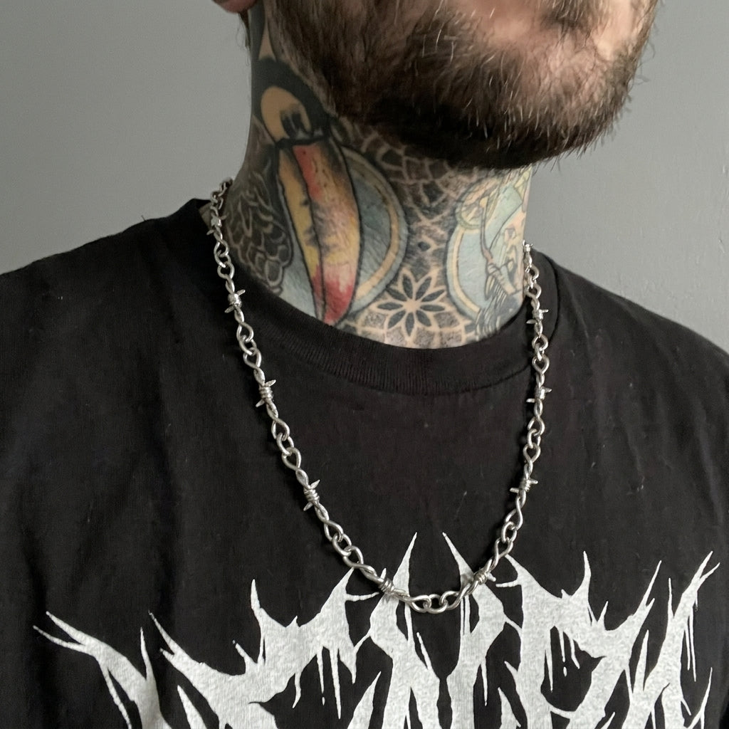 Thorn & Twist Chain Necklace