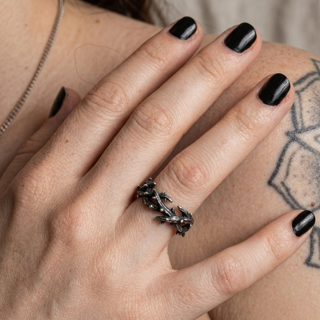 Gothic Thorn Vine Wrap Ring