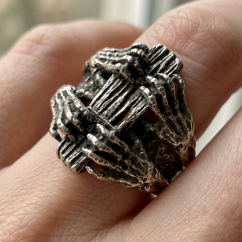 Dead Grip Ring