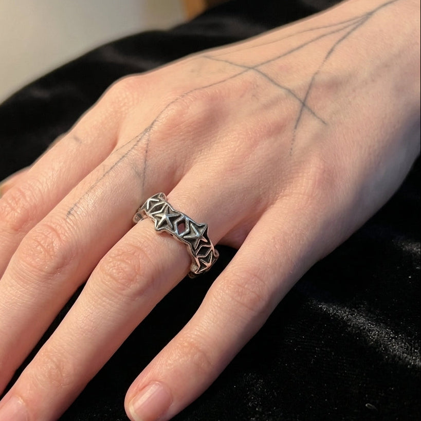 Star Cutout Band Ring