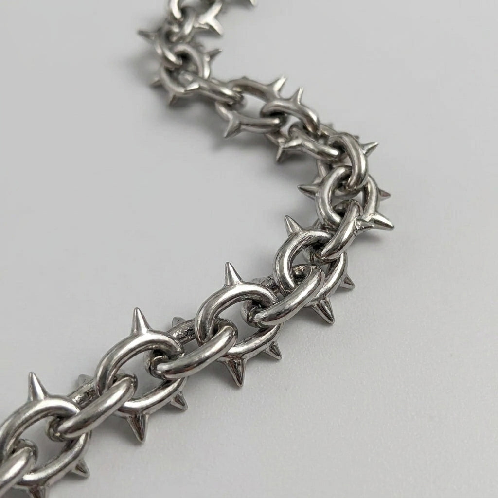 Barbed Thorn Cable Chain Necklace