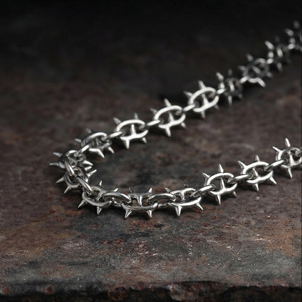Barbed Thorn Cable Chain Necklace