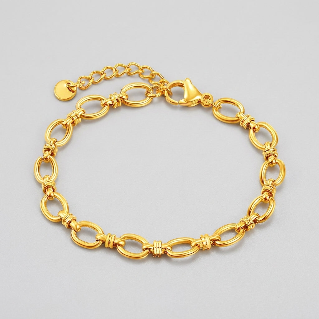 Gold Knotted Oval Link Chain Bracelet