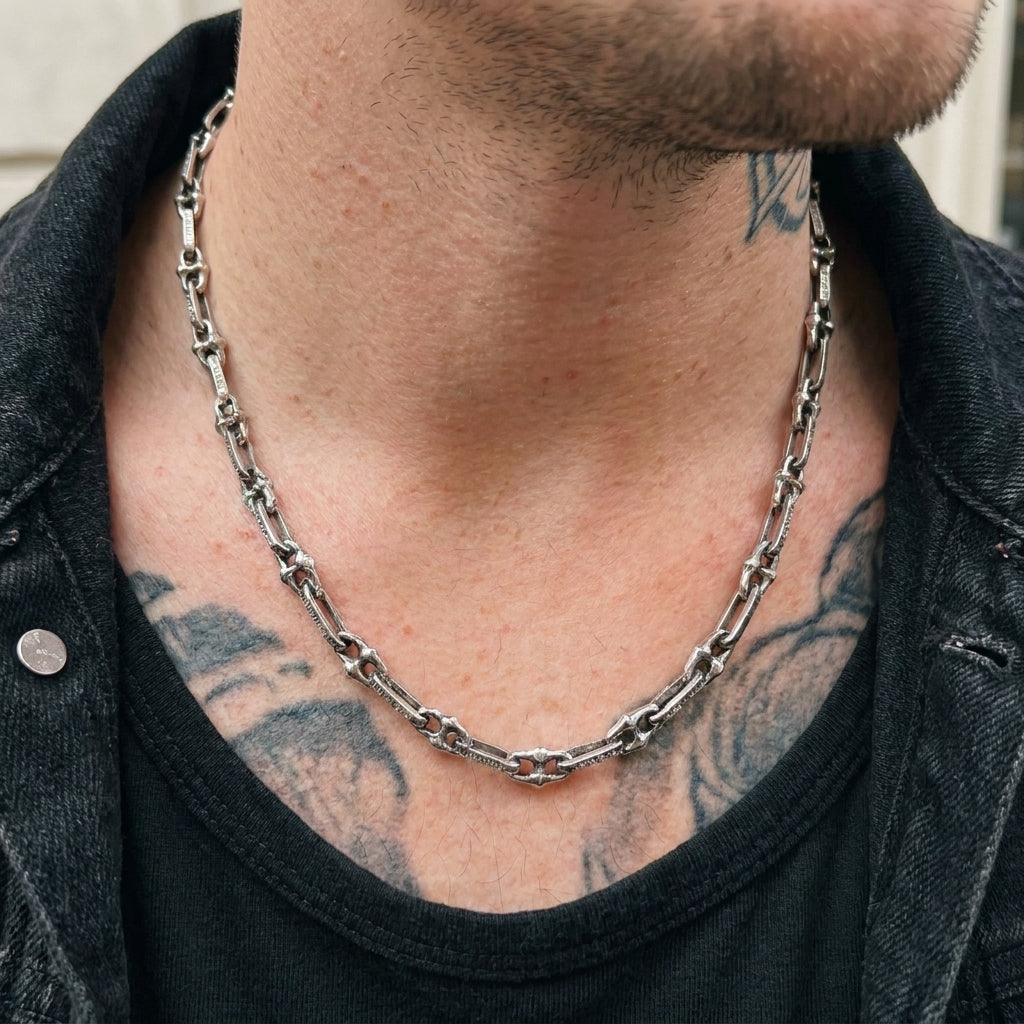 Gothic Fleur Link Necklace