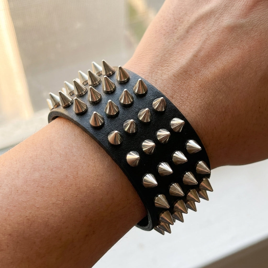 Night fang Bracelet