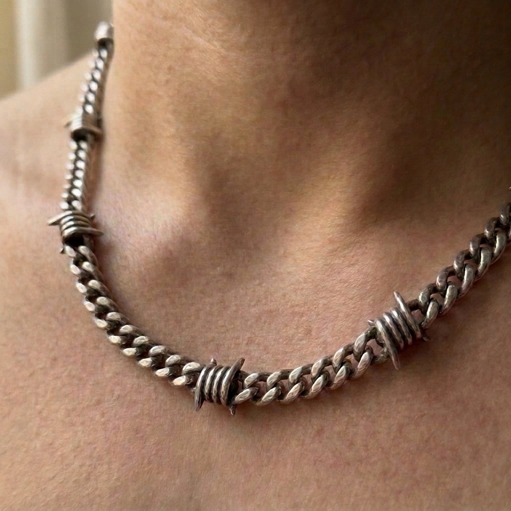 Rebel Wire Chain Necklace