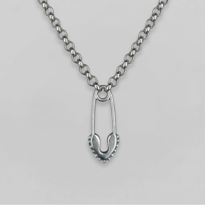 Safety Pin Pendant Rolo Chain Necklace