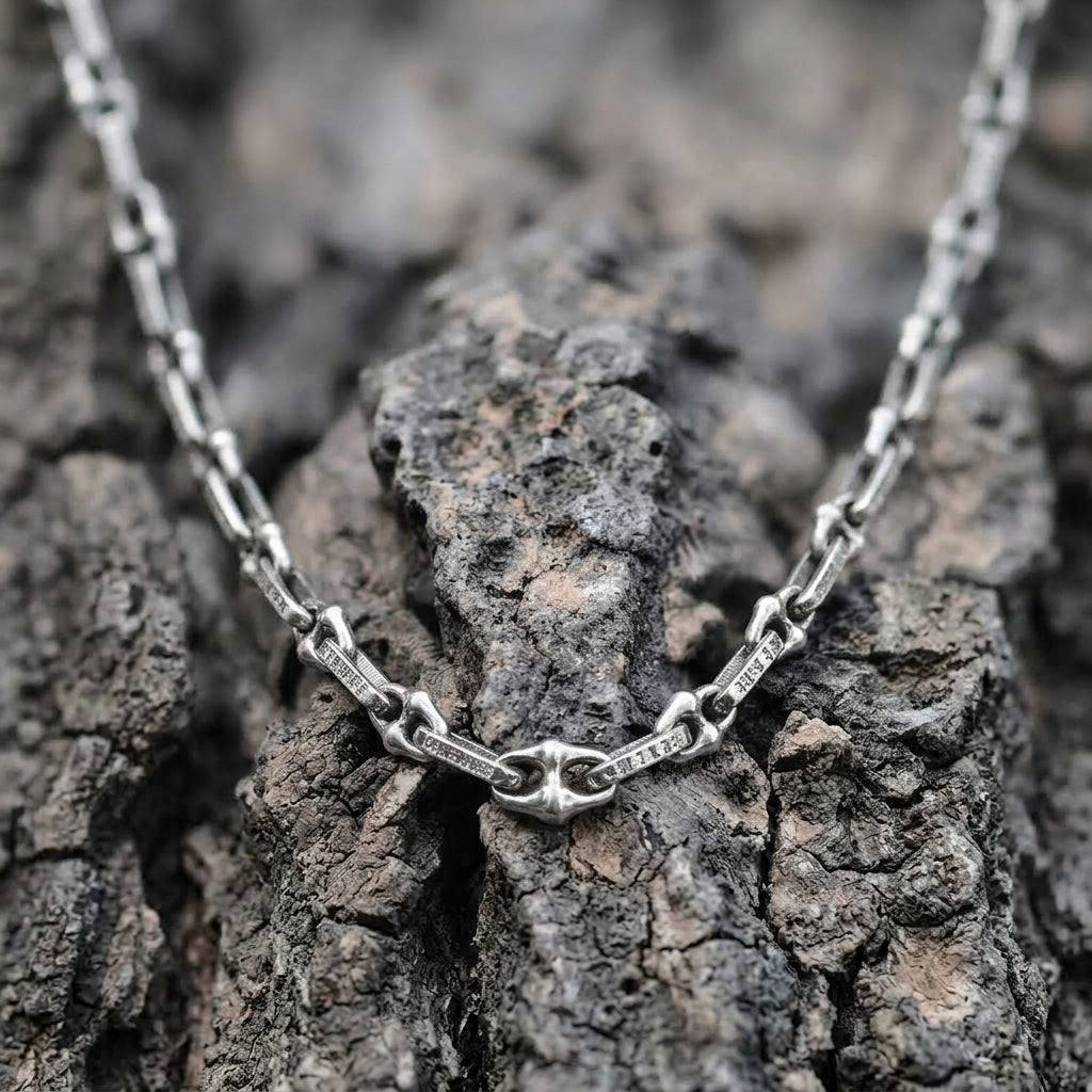 Gothic Fleur Link Necklace