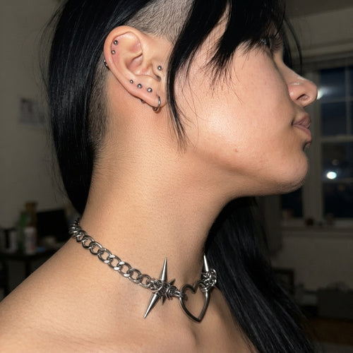 Barbed Heart Ring Chainmail Choker