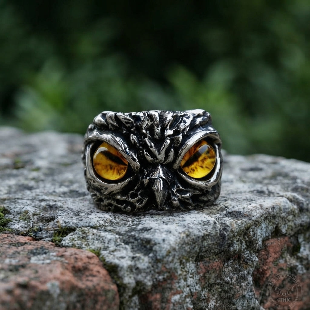 Owl Face Ring (Yellow Eyes)