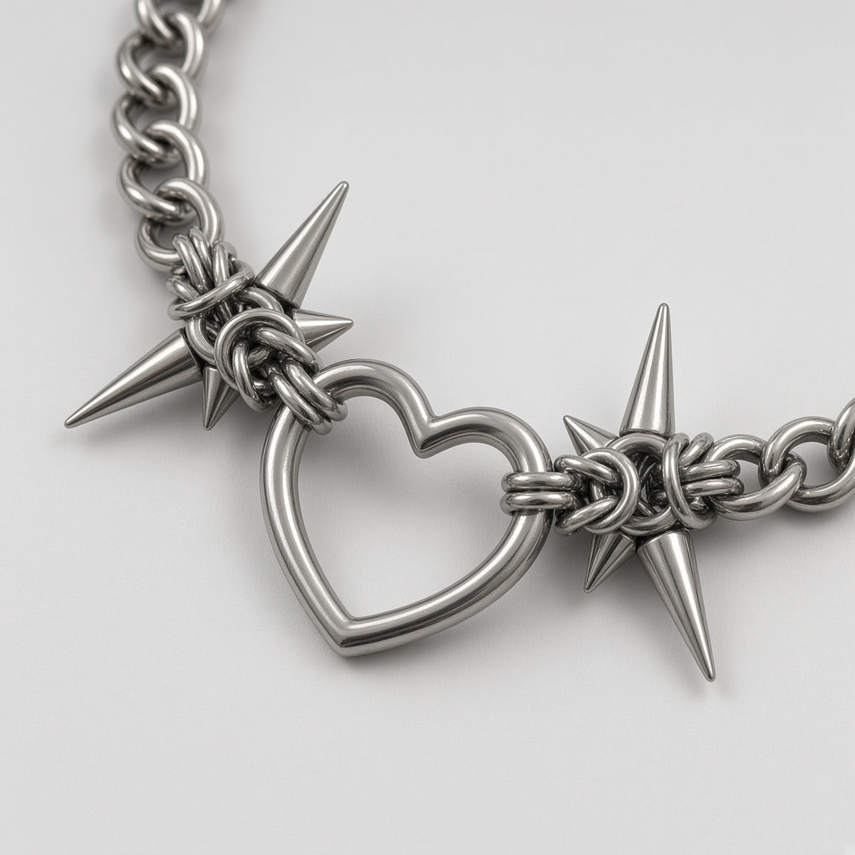 Barbed Heart Ring Chainmail Choker