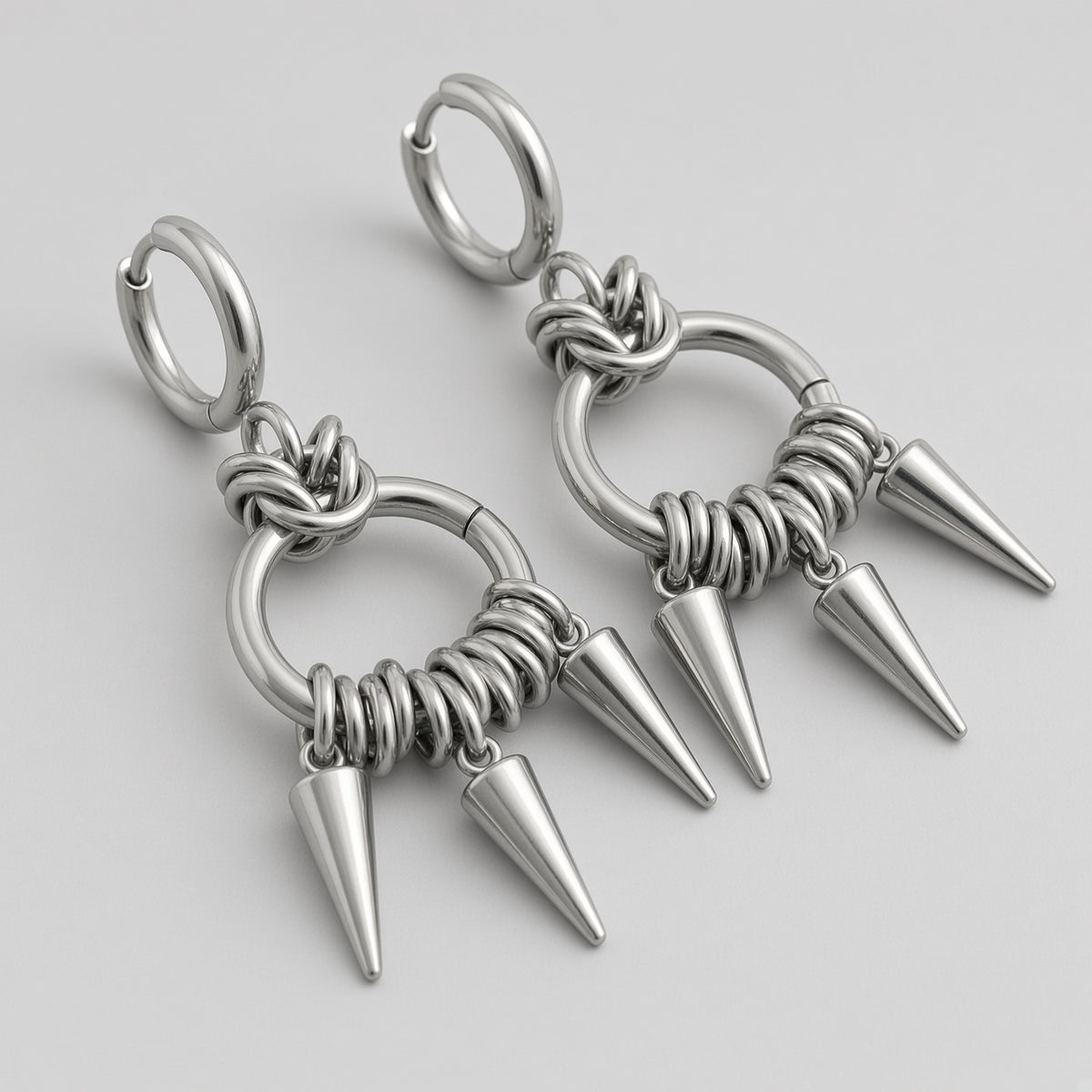 Chainmaille O-Ring Triple Spike Hoop Earrings